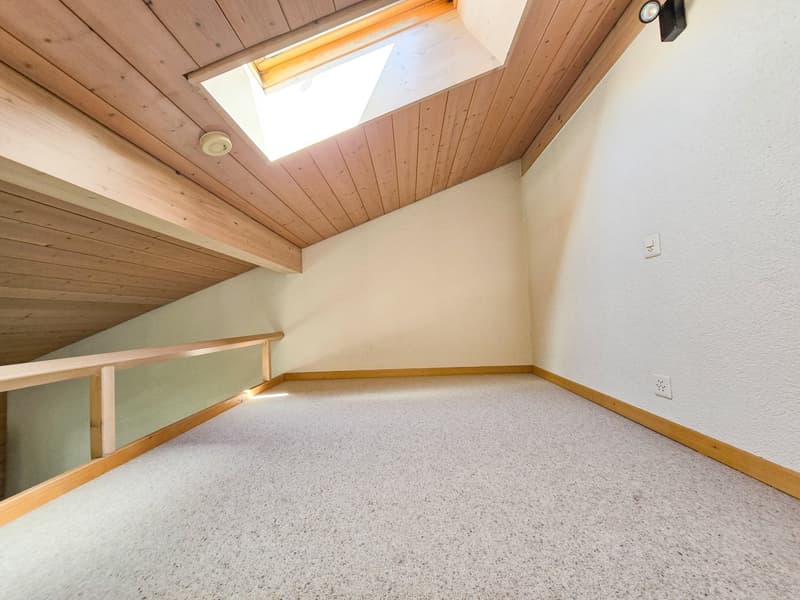 12 Zimmer Wohnhaus (24)