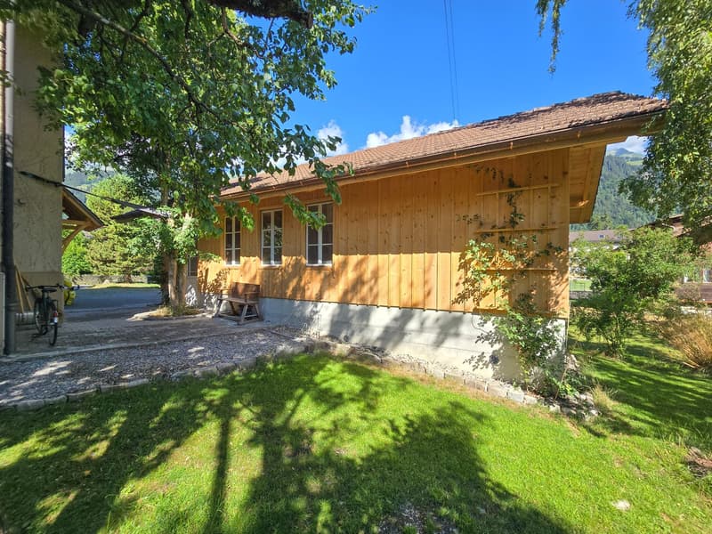 12 Zimmer Wohnhaus (60)