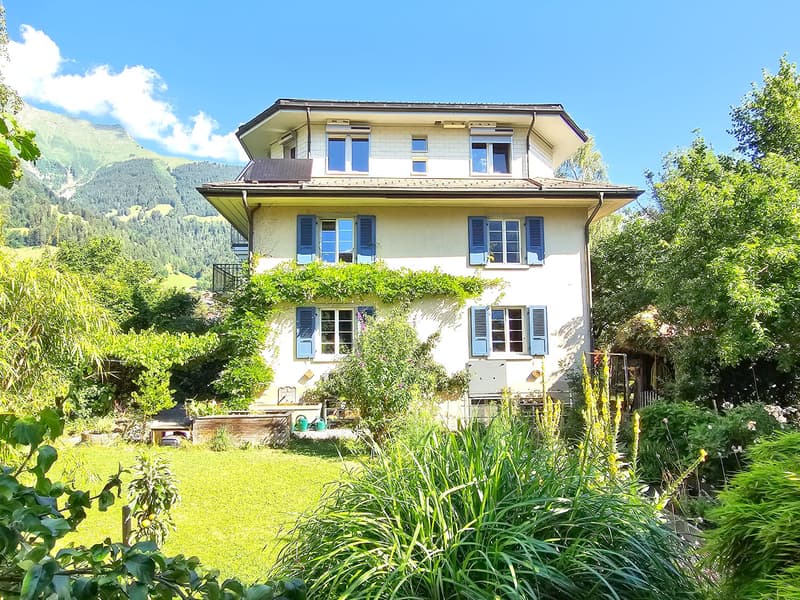 12 Zimmer Wohnhaus (65)