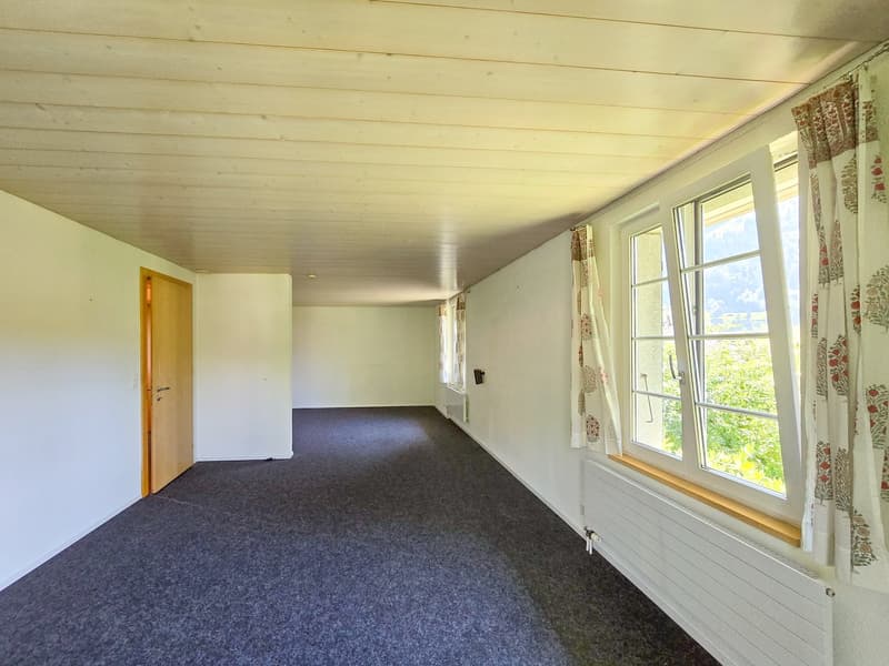 12 Zimmer Wohnhaus (11)
