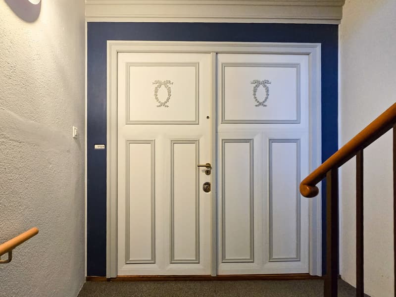 12 Zimmer Wohnhaus (30)