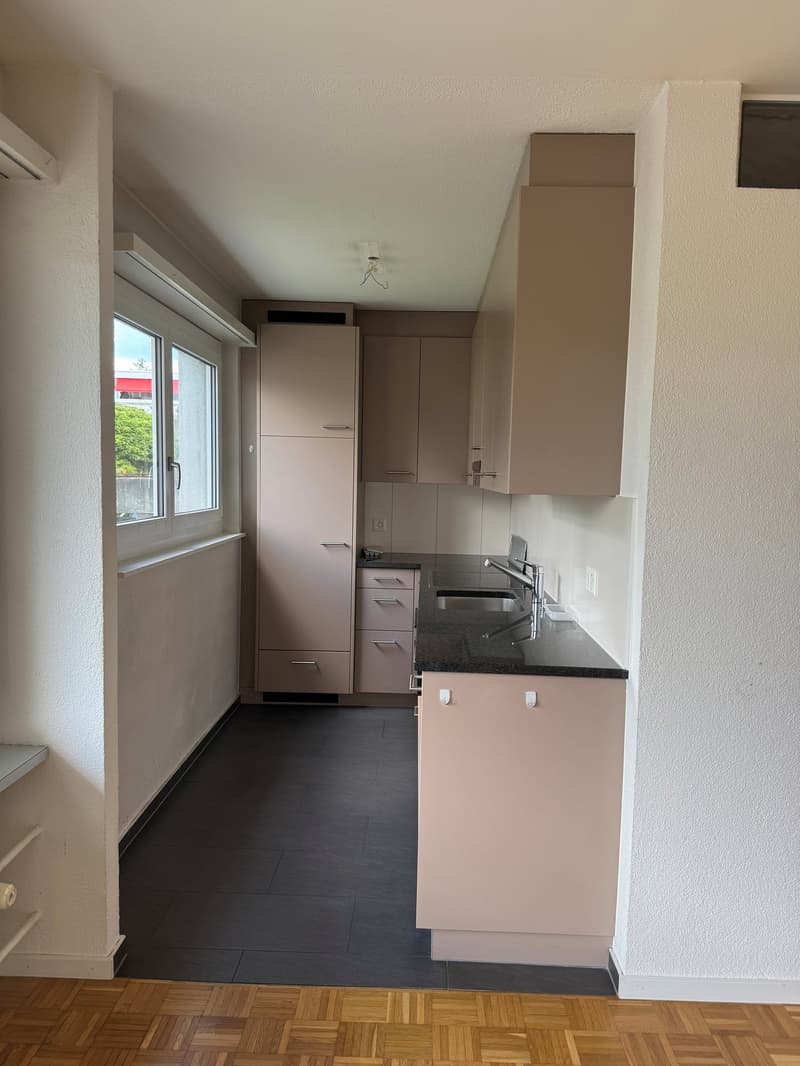 Gemütliche 2-Zimmer-Wohnung mit Balkon und schöner Aussicht (5)