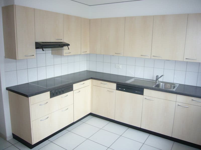 Gepflegte 4.5-Zimmer-Wohnung in Bern-Bethlehem – ideal für eine WG! (3)