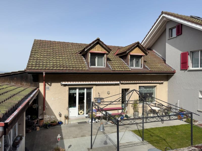 Casa a schiera di 4,5 locali su un terreno eccezionalmente spazioso di 948 m² (4)