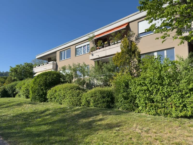 Sonnige 3.5-Zimmer-Eigentumswohnung 80 m² mit Balkon, 19 m² Bastelraum/Studio und Einstellhallenplatz (21)