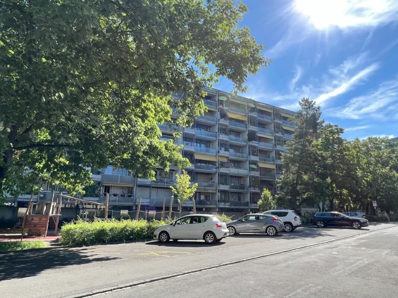 Sonnige 3.5-Zimmer-Eigentumswohnung mit Balkon, Keller und Einstellhallenplatz (25)