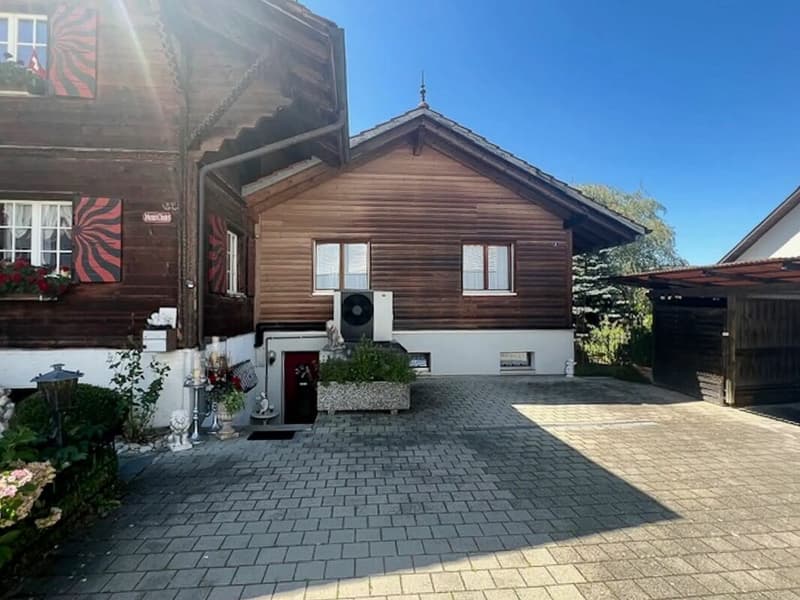 4.5-Zimmer-Doppeleinfamilienhaus an wunderbarer Wohnlage in Burgdorf (22)