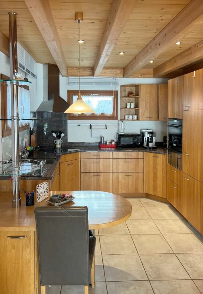 4.5-Zimmer-Doppeleinfamilienhaus an wunderbarer Wohnlage in Burgdorf (7)