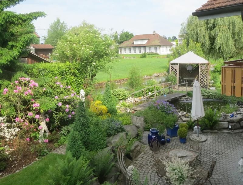 4.5-Zimmer-Doppeleinfamilienhaus an wunderbarer Wohnlage in Burgdorf (4)