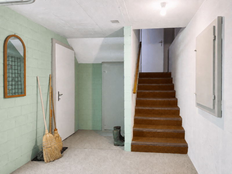 6.5-Zimmer-Einfamilienhaus im Bungalowstil mit grossem Garten und Einstellhallenplatz (21)