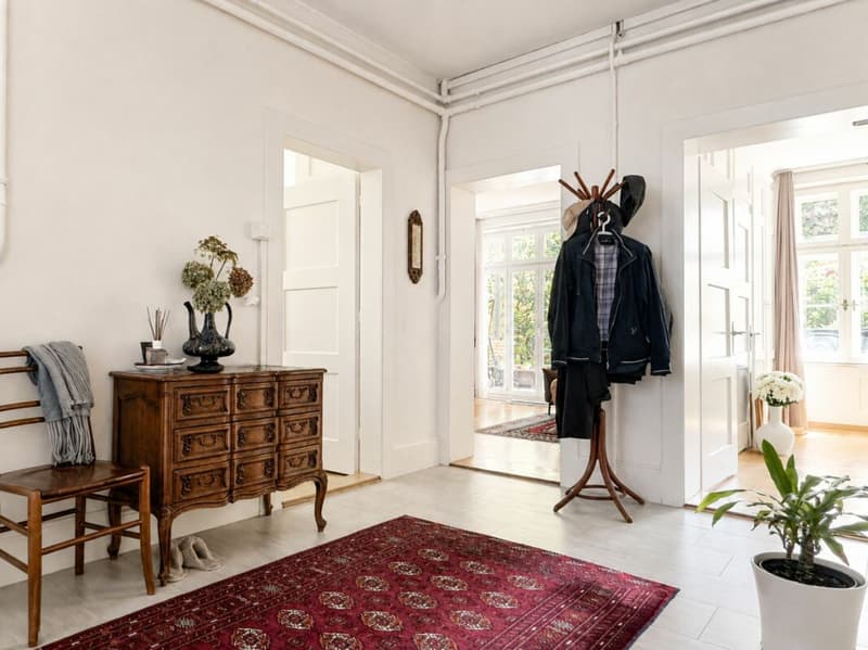 Eine echte Rarität im Breitsch: 4.5-Zimmer-Altbauwohnung mit schönem Balkon im Hochparterre (8)