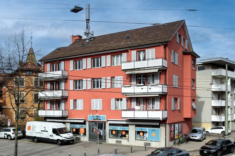 Freistehendes Wohn- und Geschäftshaus im begehrten Mattenbach-Quartier (1)