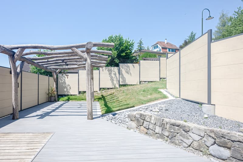 Gepflegtes 4.5-Zimmer-Doppeleinfamilienhaus mit Garten in Hitzkirch (11)