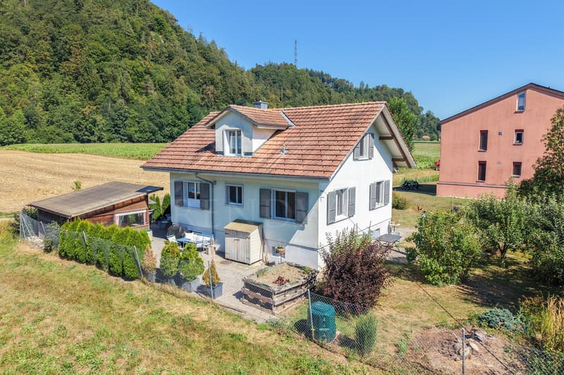 Einfamilienhaus mit Gartenbijou am Dorfrand von Lützelflüh (1)