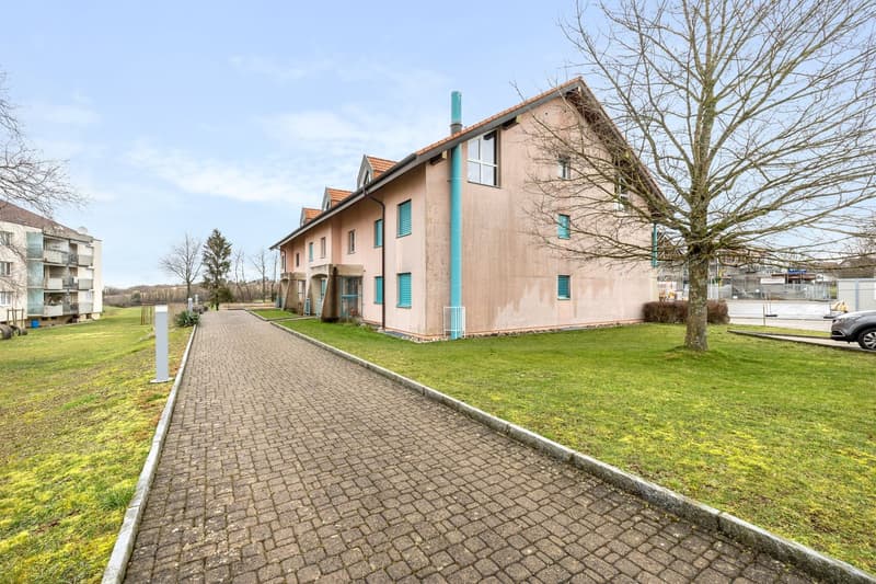 Magnifique appartement de 3.5 pièces en très bel état! (2)