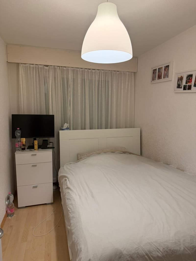 Helle 4.5-Zimmer-Wohnung im 4. Stock an zentraler Lage in Grenchen (6)