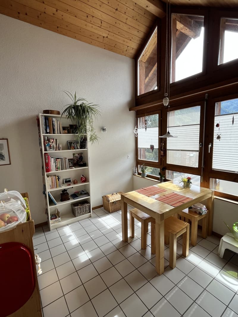 Charmante 3.5-Zimmer-Dachwohnung im 4. Obergeschoss in Meiringen (13)