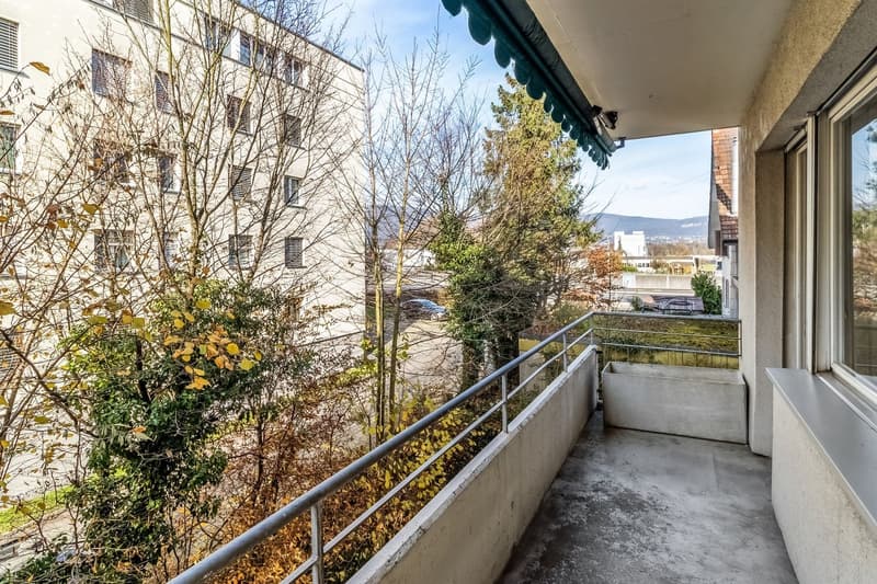 Modern 3.5-room apartment on the 1st floor in a quiet location (9)