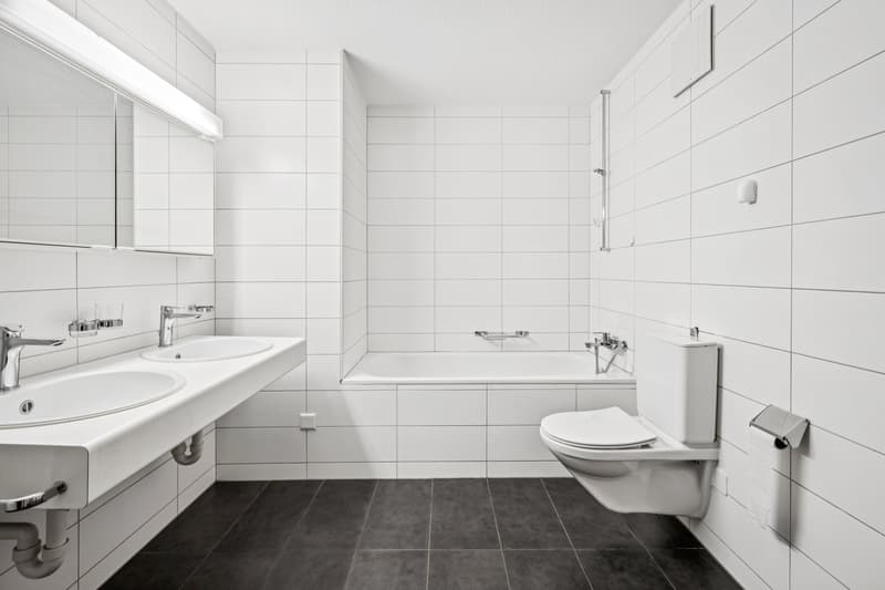 Helle 4.5-Zimmer-Wohnung im 1. Obergeschoss an zentraler Lage in Meiringen (9)