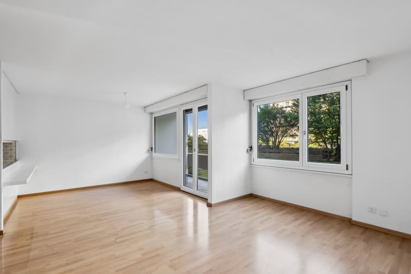 Helle und moderne 4.5-Zimmer-Wohnung mit schöner Aussicht in Bellach (7)