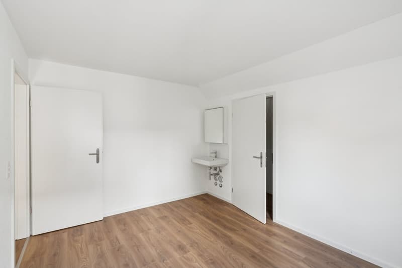 Wohnen auf höchstem Niveau Traumhafte 4.5-Zimmer-Maisonette nach Totalsanierung (1)