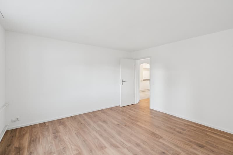 Ankommen. Durchatmen. Zuhause sein 4.5-Zimmerwohnung mit Balkon nach Totalsanierung (3)