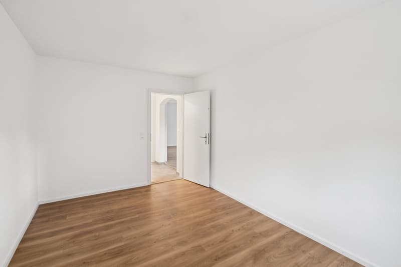 Ihr neues Zuhause mit Gartensitzplatz 4.5-Zimmerwohnung nach umfassender Sanierung (4)