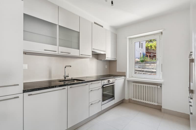 Bel appartement de 3.5 pièces rénové  Disponible de suite (9)