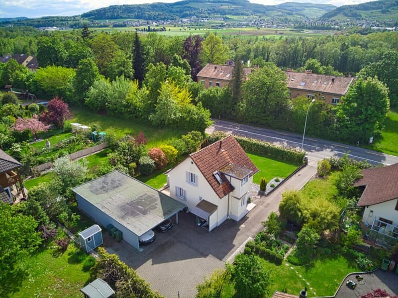 CHARMANTES EINFAMILIENHAUS MIT UMBAUPOTENTIAL - WOHNEN AM GOLFPLATZ (10)