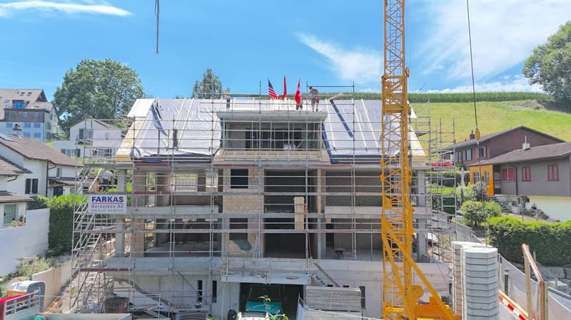EXKLUSIVE DACHWOHNUNG MIT SEEBLICK - JETZT LETZTE CHANCE NUTZEN - BEZUG FEB. 2027 (2)