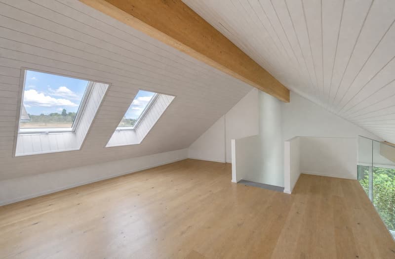 En exclusivité - Spacieux et lumineux duplex récent de 3.5 pièces avec vue partielle sur le lac (9)