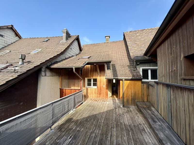Wohnhaus mit kleinem Laden (4)