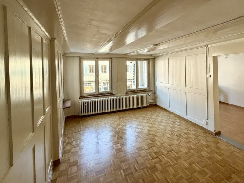 Wohnhaus mit kleinem Laden (5)