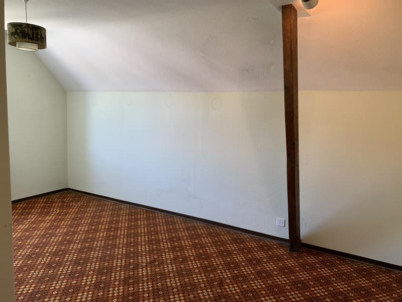 Kinder-Arbeitszimmer 2 OG