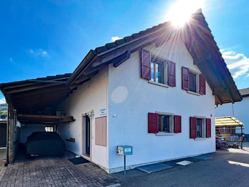 Freistehendes 5-Zimmer-Einfamilienhaus – viel Platz und freie Sicht ins Grüne (3)