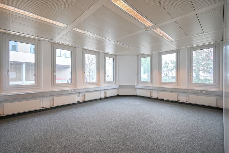 130 m2 - 1'100 m2 - Office spaces in the Täfern industrial area (3)