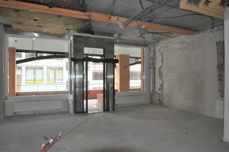 Sales area in the city of Baden! (5)