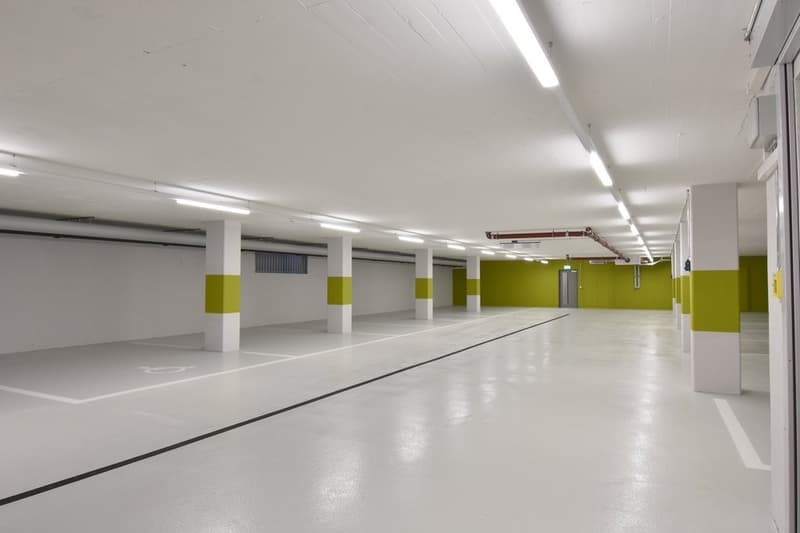 Einstellhalle