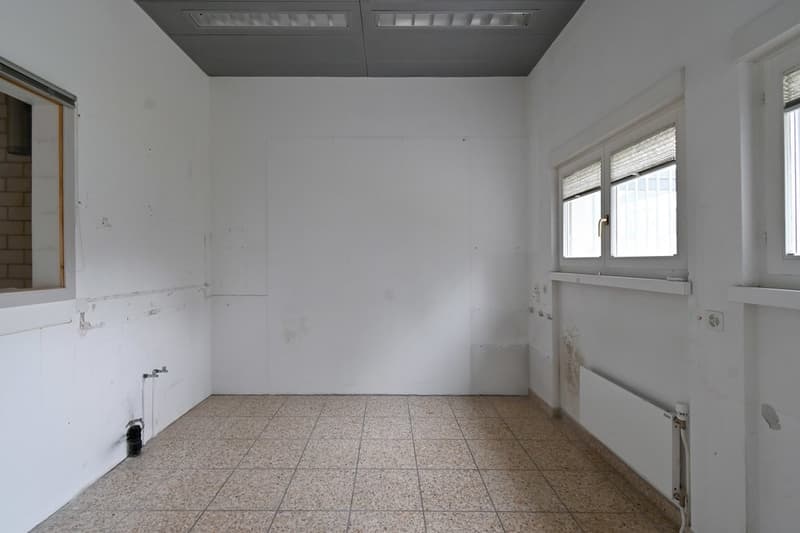 Yoga? Dancing? Physio? - Your new business address (4)