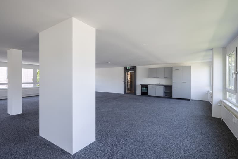 Raum für Ideen, Wachstum und Zusammenarbeit - Büro nahe Stadt Bern (3)