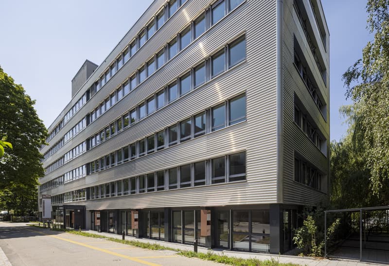 Raum für Ideen, Wachstum und Zusammenarbeit - Büro nahe Stadt Bern (11)