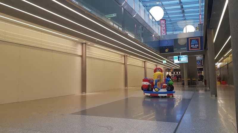 Installez-vous dans un centre commercial urbain de qualité (4)
