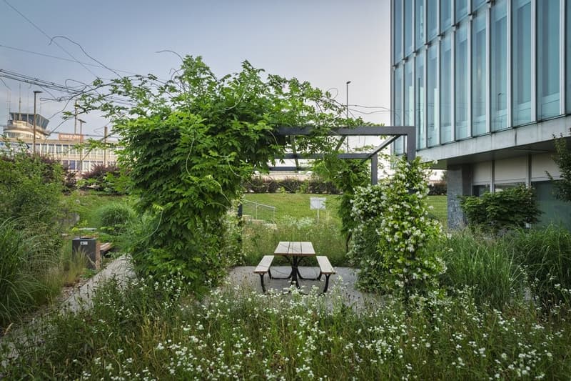 Vue extérieure bâtiment