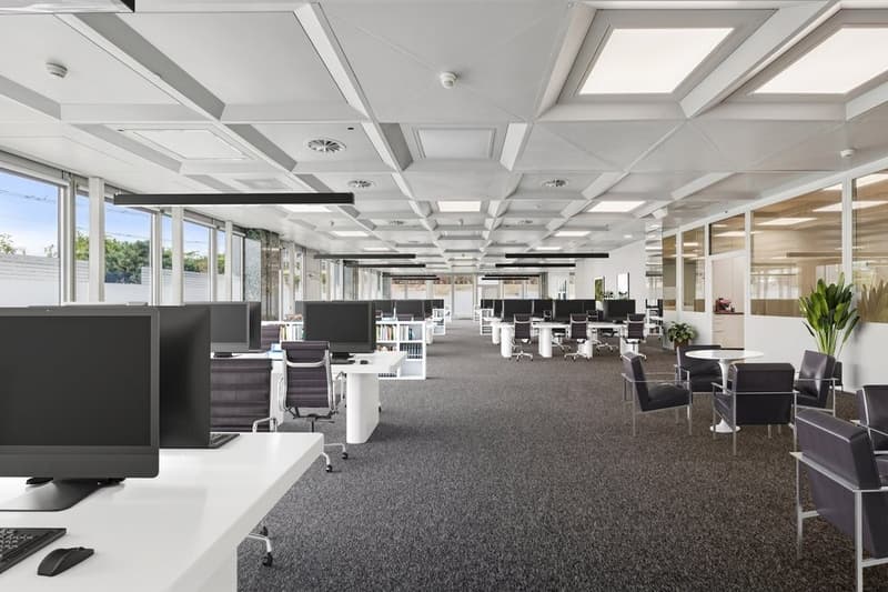 Surface commerciale de 450 m2 au coeur du World Trade Center II (3)