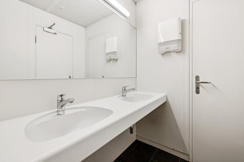 Surface de bureaux de 730 m2 rénovée au 4ème étage (7)