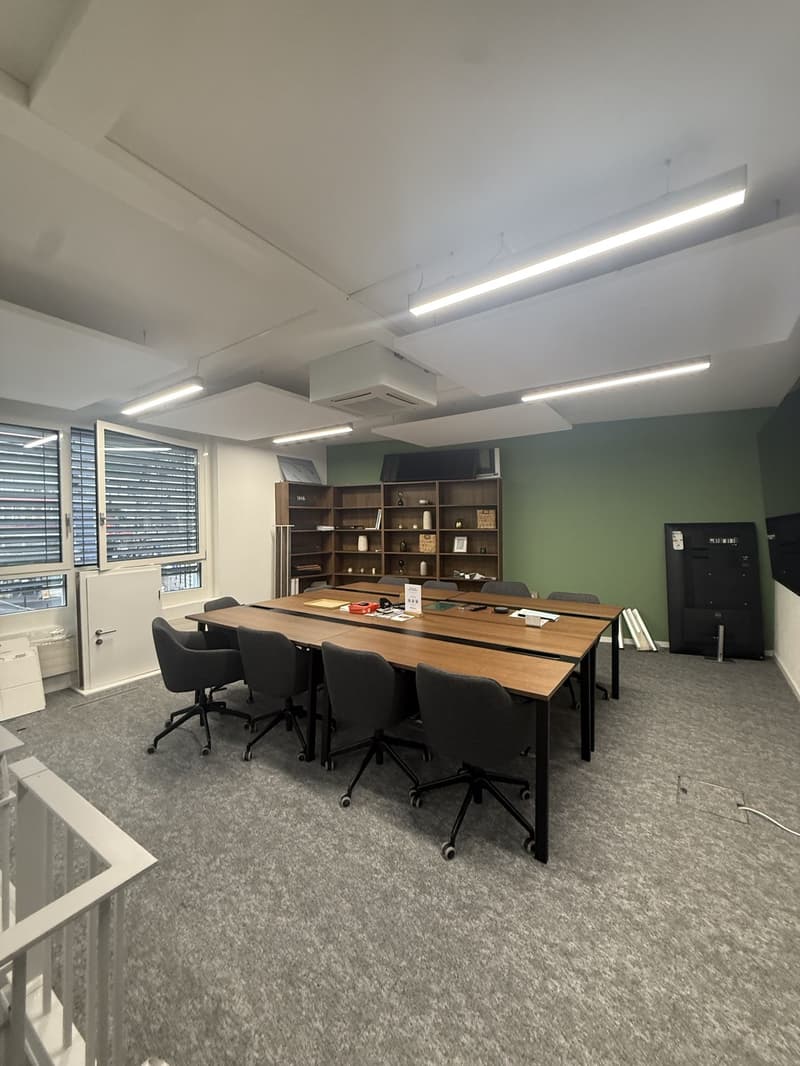 A louer - Bureau de 160m2 au coeur de Montreux ! (3)