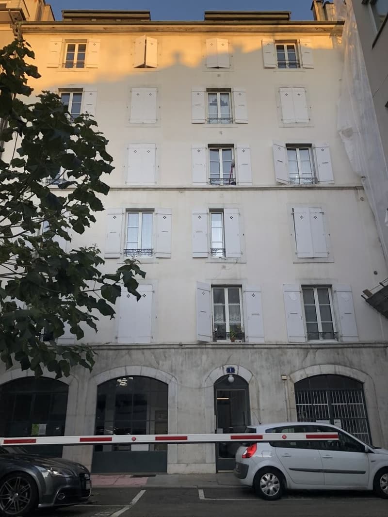 A saisir ! Magnifique logement au coeur de Genève ! (1)