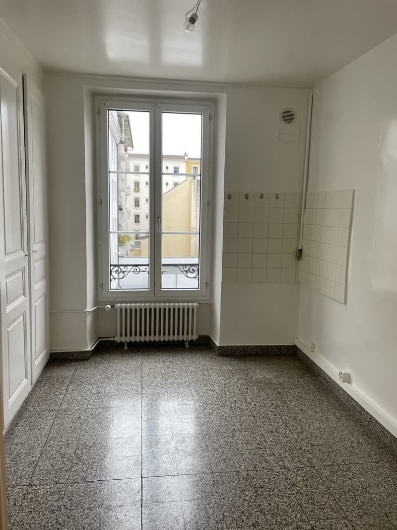 A saisir ! Magnifique logement au coeur de Genève ! (3)