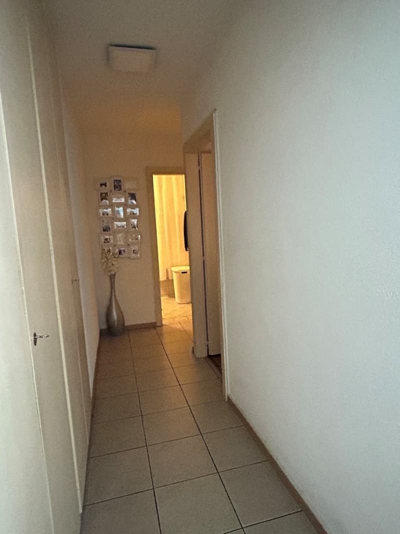 Hall.jpg
