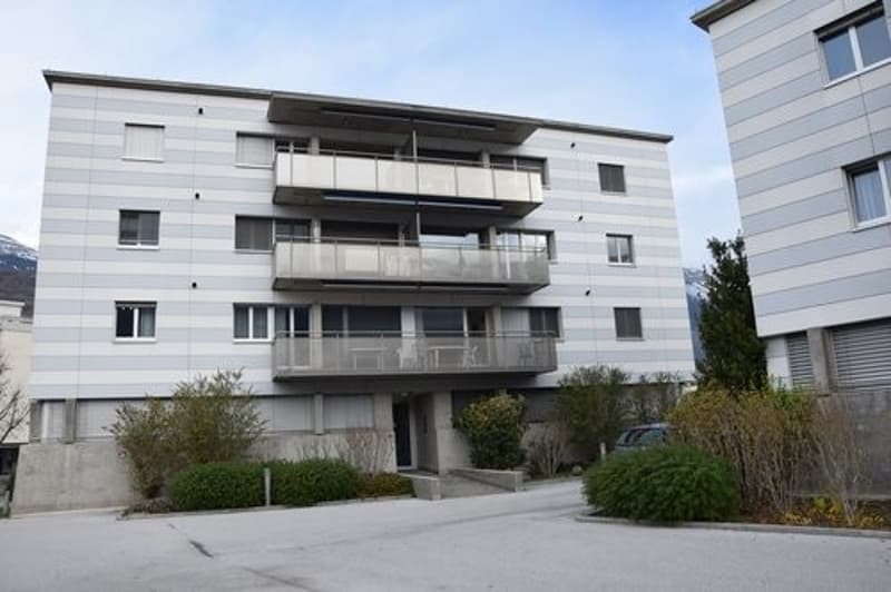 I39110_1_Vue_exterieure.JPG
